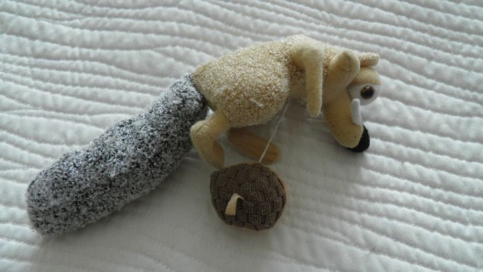 Peluche Scrat de l'âge de glace