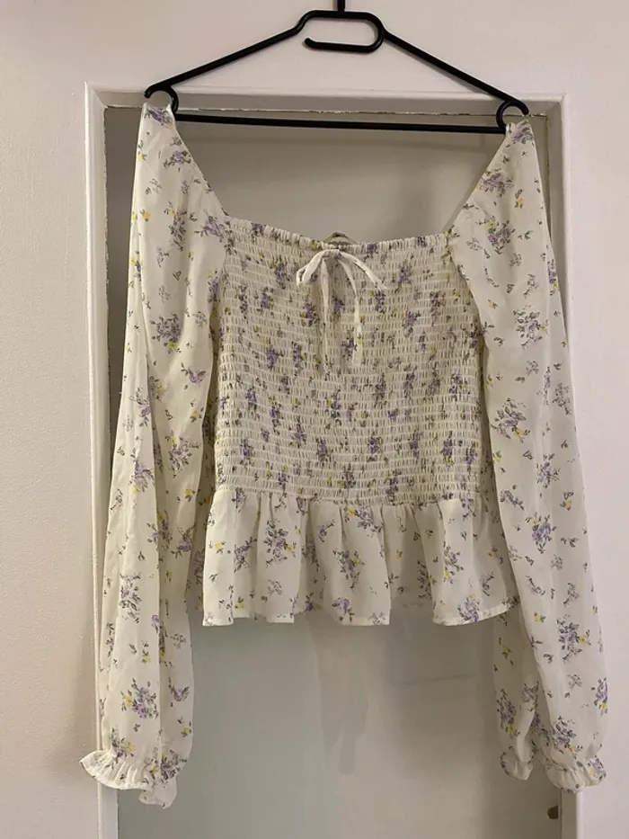 Haut à fleur 🌸