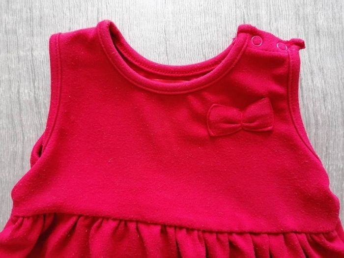 Robe sans manches 9 mois - photo numéro 2