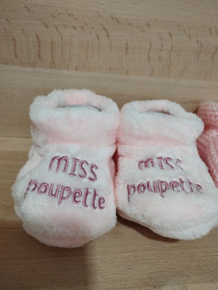 2 paires de chaussons naissance neufs - photo numéro 3