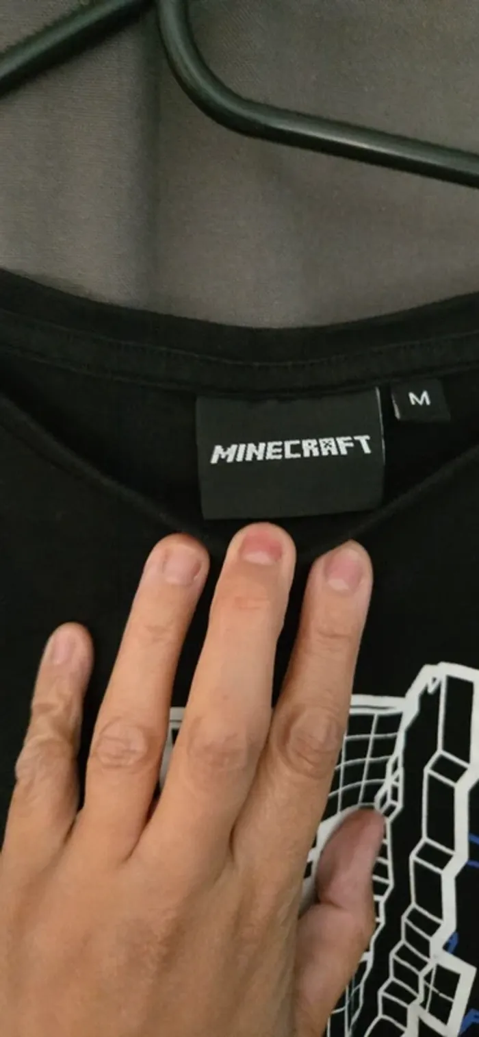 Tee shirt minecraft M - photo numéro 2