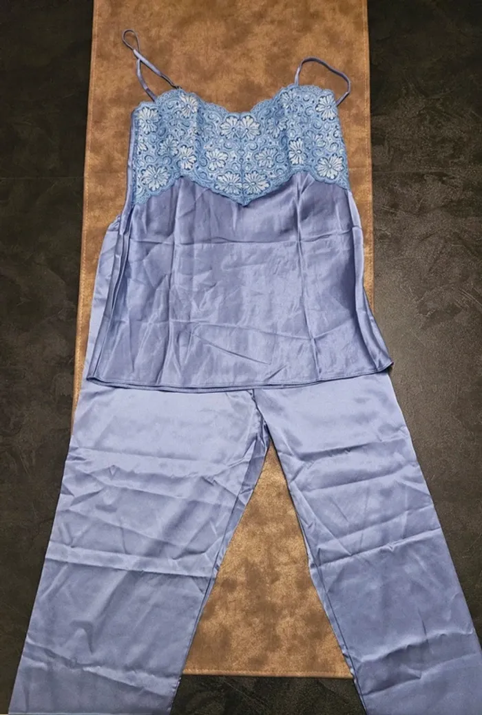 Etam - Pyjama de nuit - 100% polyester - Taille 36
