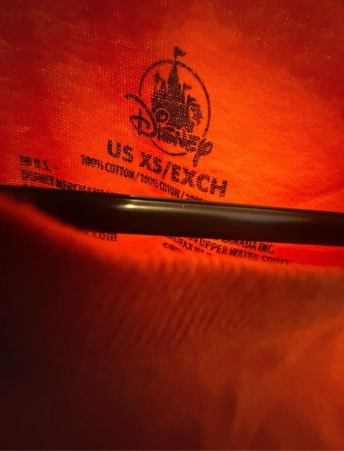 T-shirt Disney World usa taille xs Halloween Disney - photo numéro 3