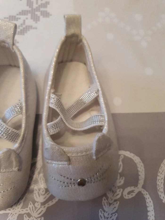 Chaussures bébé argentées - photo numéro 2
