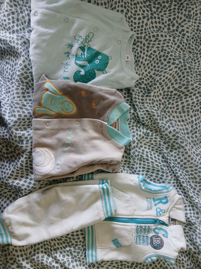 Lot deux pyjamas - photo numéro 4