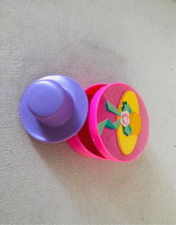 Boîte à chapeau et chapeau violet barbie mattel jeu jouet - photo numéro 2