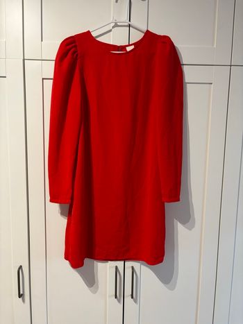 Robe avec épaules froncés