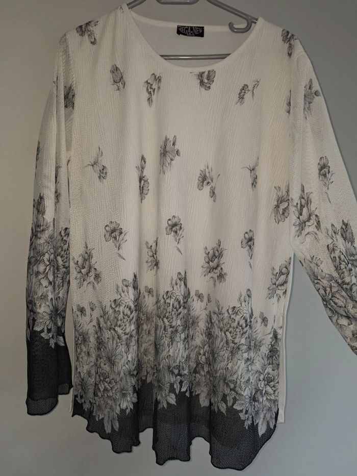 Très belle blouse grande taille