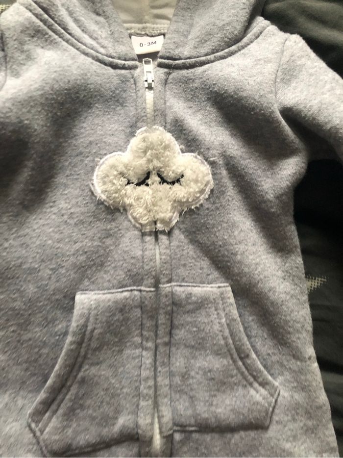 Jolie combinaison d’hiver bébé taille 0/3mois confortable - photo numéro 2