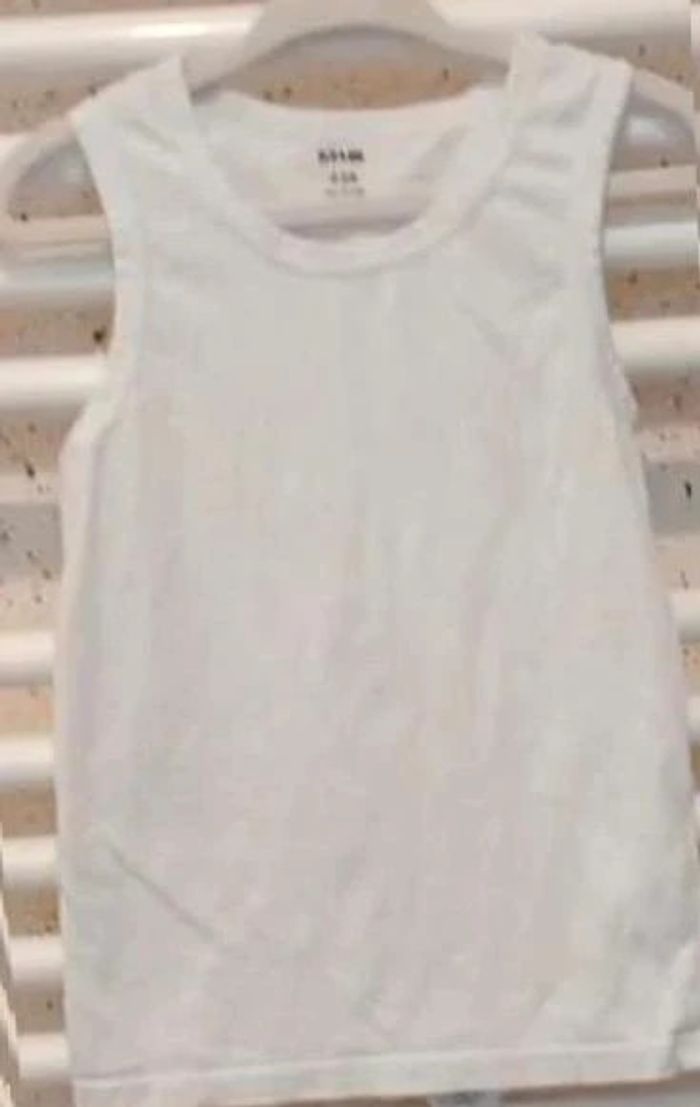 Débardeur blanc Kiabi Taille 4 / 5 ans - photo numéro 2
