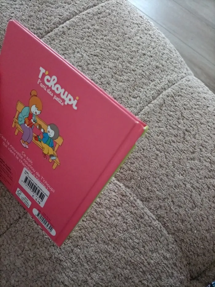 Livre T'choupi a une nouvelle nounou - photo numéro 4