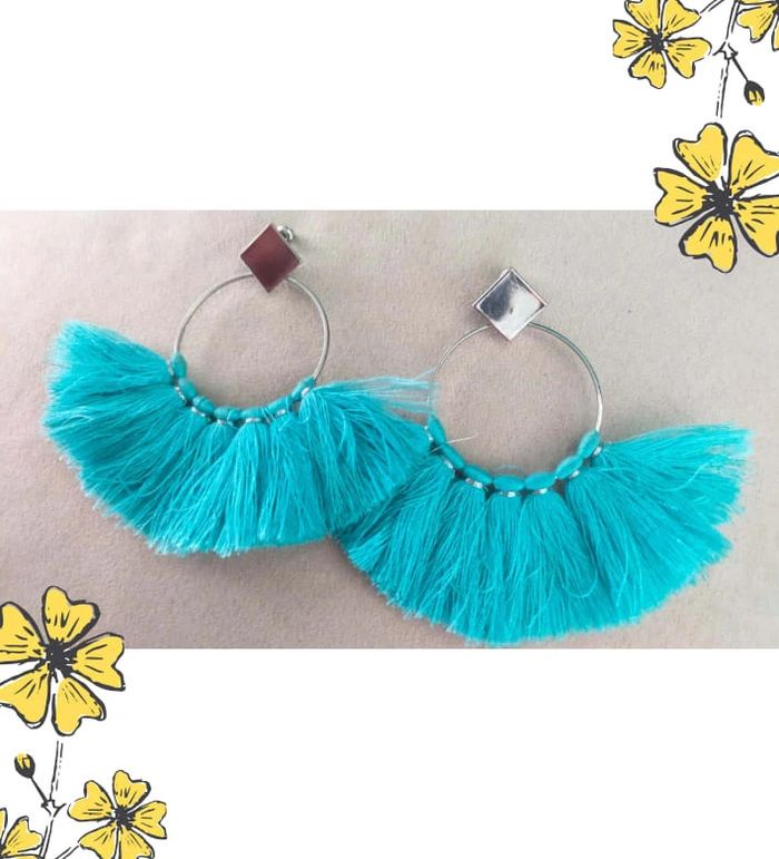 Boucles d’oreilles créoles turquoise à pompons - Collection Brume Bleue - photo numéro 5