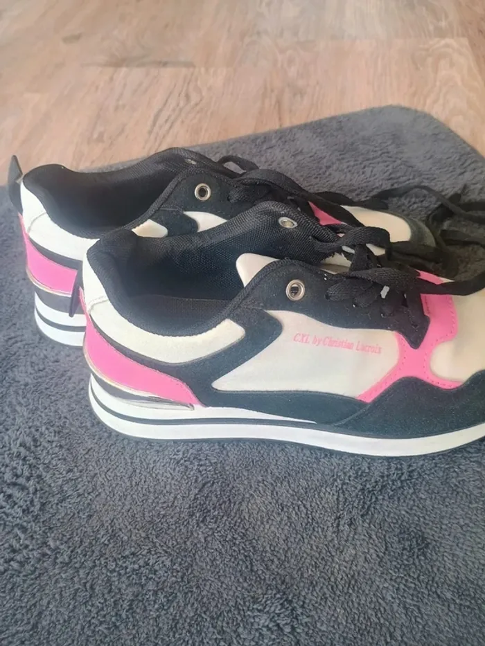 sneakers basse Christian Lacroix CXL T39 - photo numéro 2