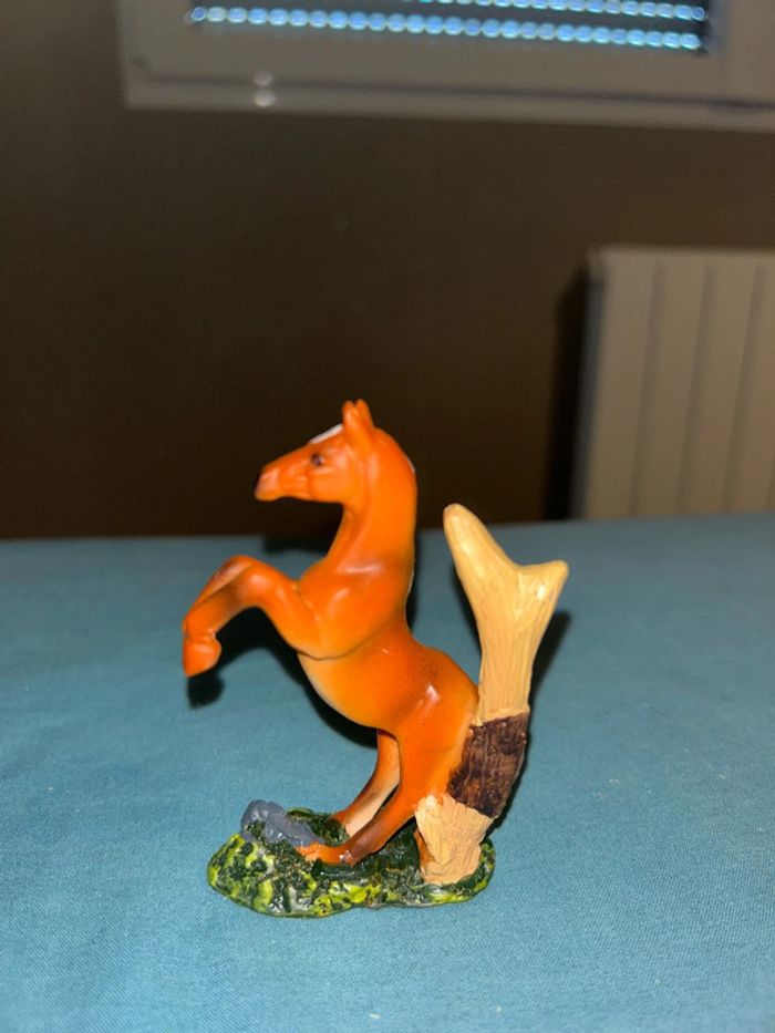 Figurine à poser cheval - photo numéro 2