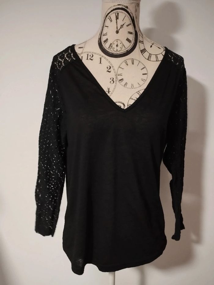 Blouse/t-shirt manches longues fluide taille L