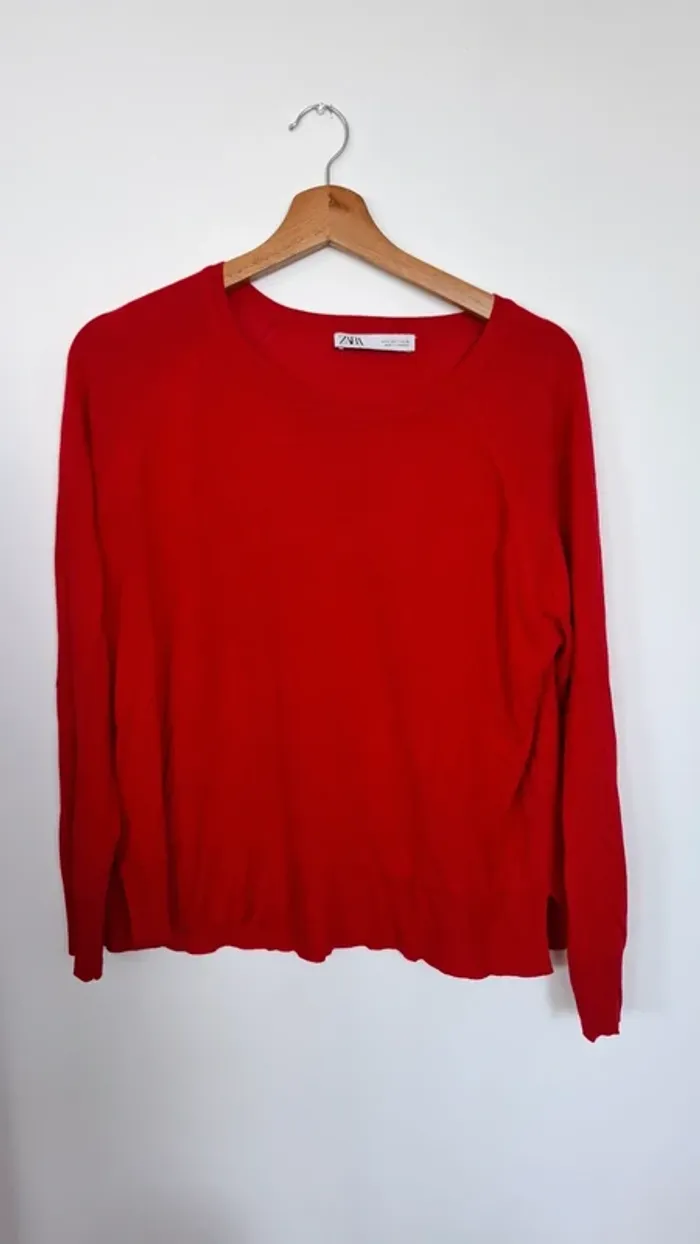 Pull fin rouge peps - Zara - Taille L - Neuf Parfait pour la mi saison
