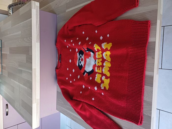 pull de Noêl mixte Taille 7/8 ans - photo numéro 2