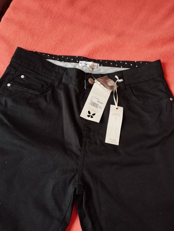 Pantalons jamais porté