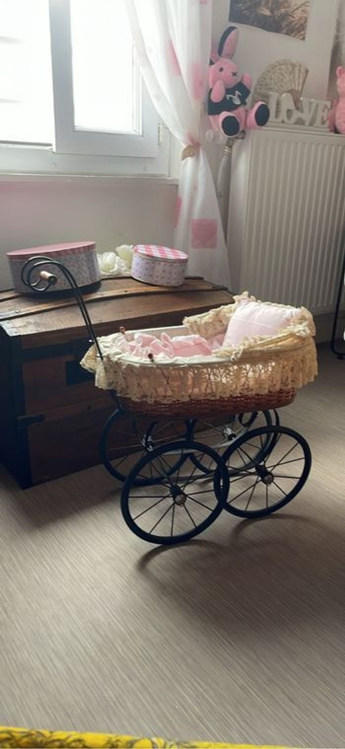 Landeau ancien - photo numéro 4