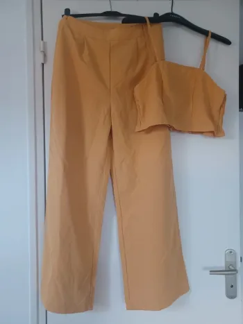 Ensemble pantalon et top jaune moutard shein