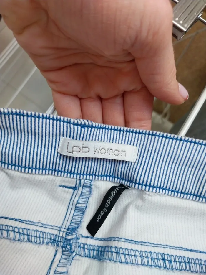 Short à rayures bleu et blanc LPB 34 - photo numéro 3