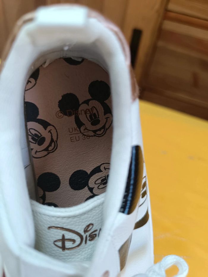 Basket Mickey Disney pointure 36 - photo numéro 8