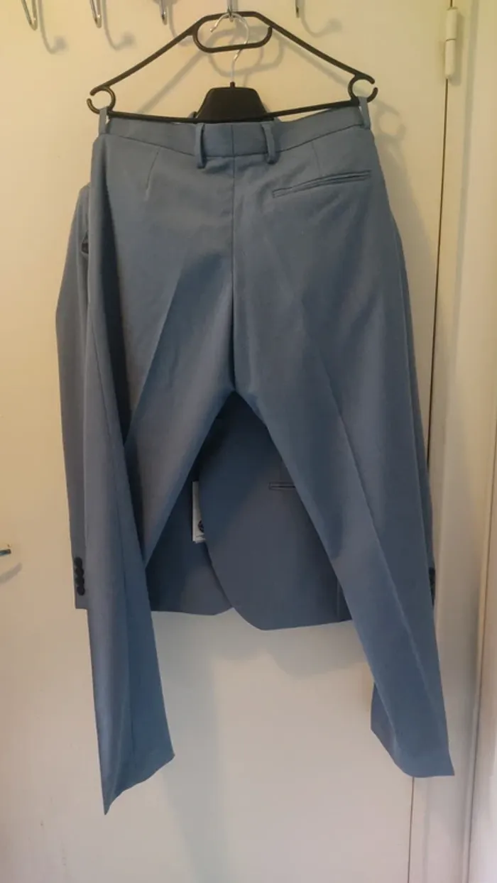 Isaac Dewhirst costume bleu clair taille 48 - photo numéro 7