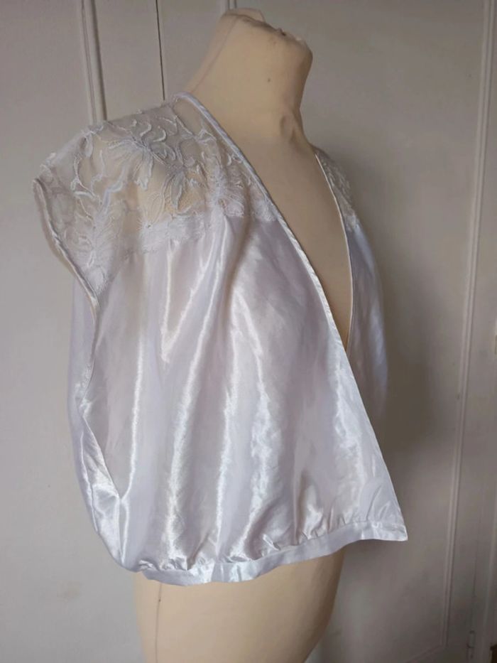 💎haut top sexy satiné brillant élégante été made in France vintage rare dentelle Warner taille l 40 - photo numéro 3