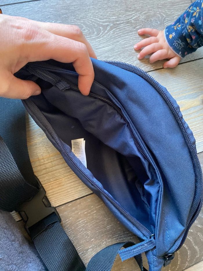 Sacoche, banane Nike bandoulière neuf bleu - photo numéro 5