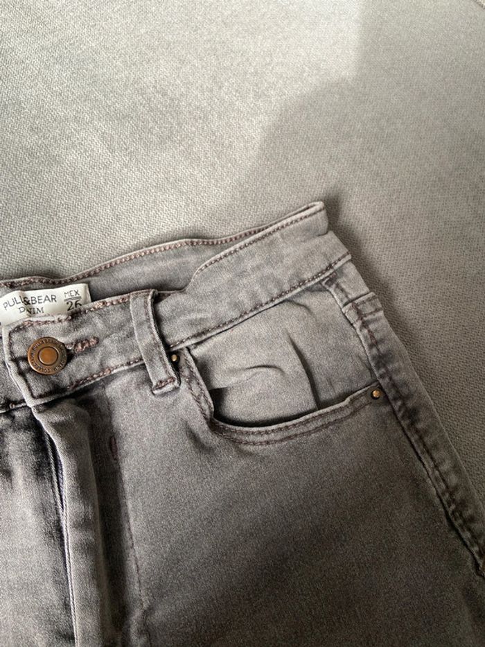 Jeans Pull & Bear gris - photo numéro 7