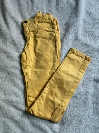 Jean jaune