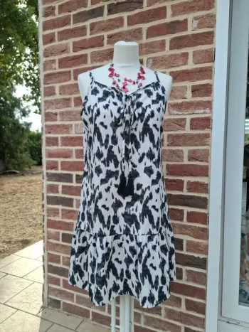 Robe neuve avec étiquette 🏷