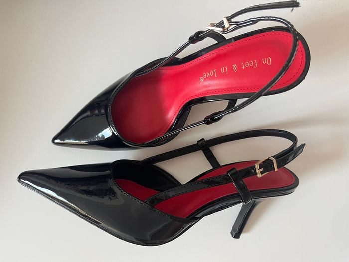 Escarpins noirs et rouge vernis à talons – Neufs - photo numéro 3