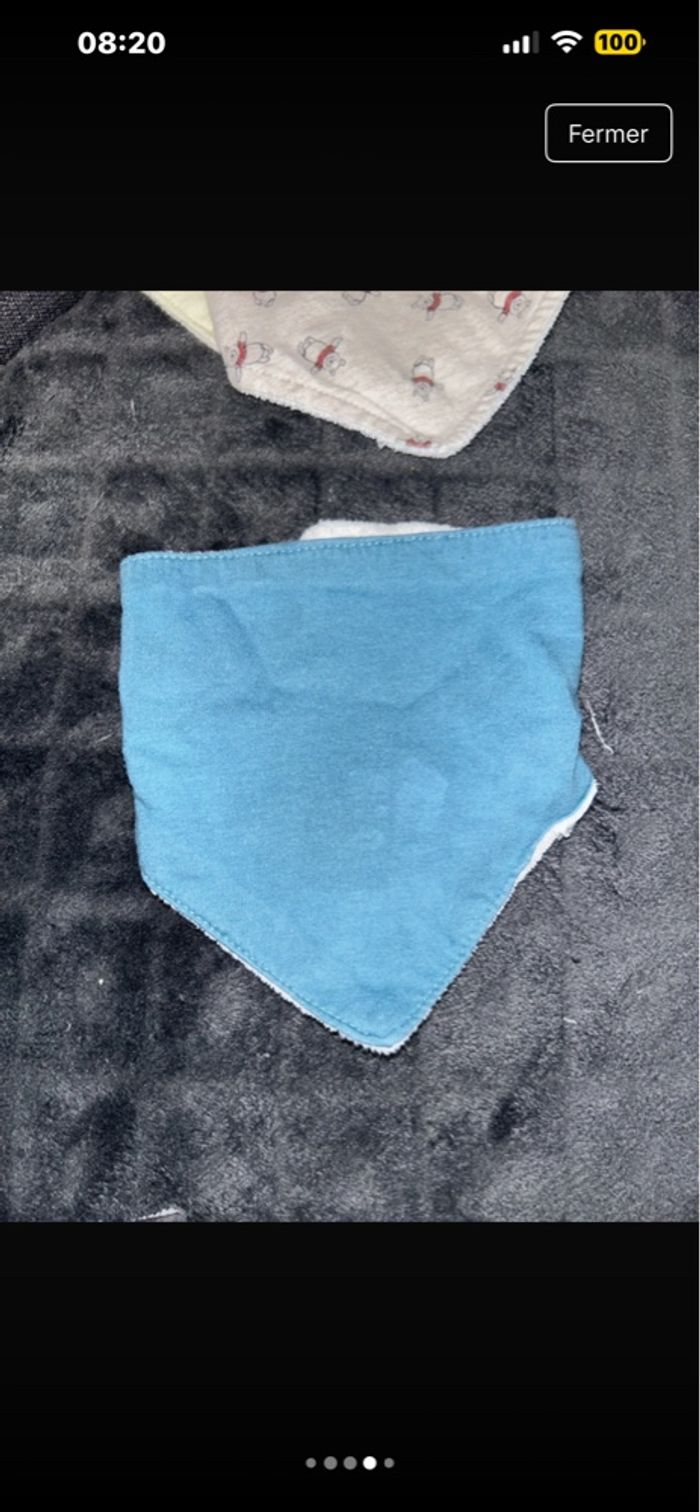 Lot de bavoir neuf - photo numéro 4