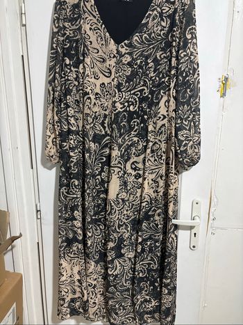 Robe en bon état
