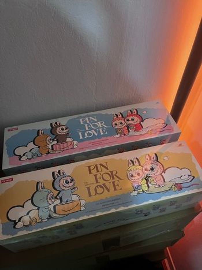 Set labubu pin for love