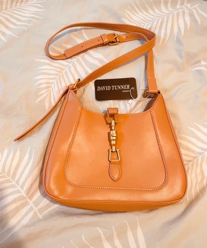 Sac à main camel Neuf 25x23 cm