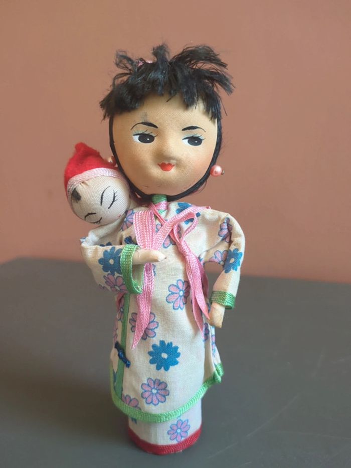 poupée japonaise