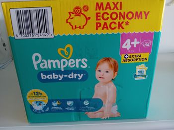 Pampers 98 couches 4+