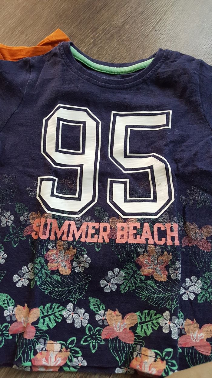 Lot 5 tshirt manches courtes 24 mois - photo numéro 3