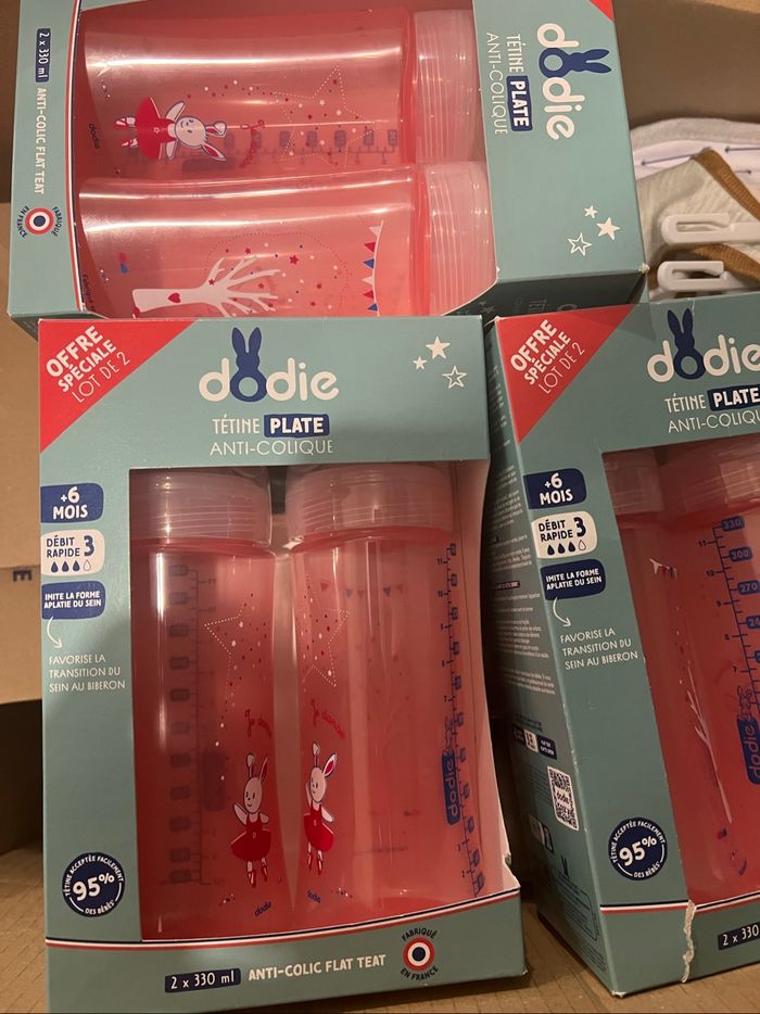 Pack de 2 biberons Dodie +6mois neuf 330ML