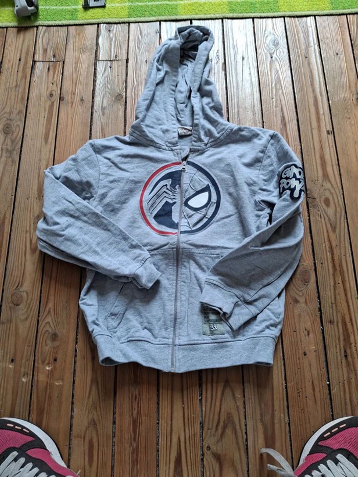 Veste spiderman taille 8 ans