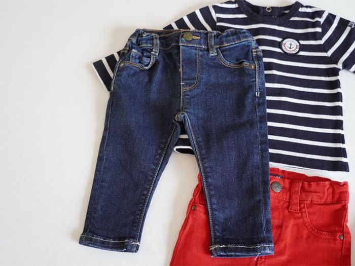 Lot n°6 Vêtements 6 mois : 6 Pantalons + 1 Salopette + 6 Hauts - photo numéro 7