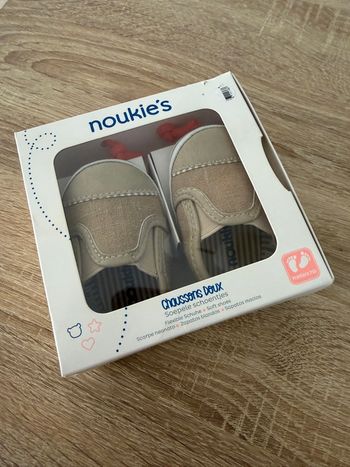 Chaussures bébé Noukie’s neuves – taille naissance 19