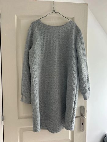 Robe pull grise