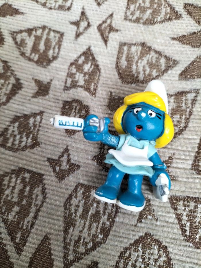 Figurine Schtroumpfs vintage 1981 - photo numéro 2