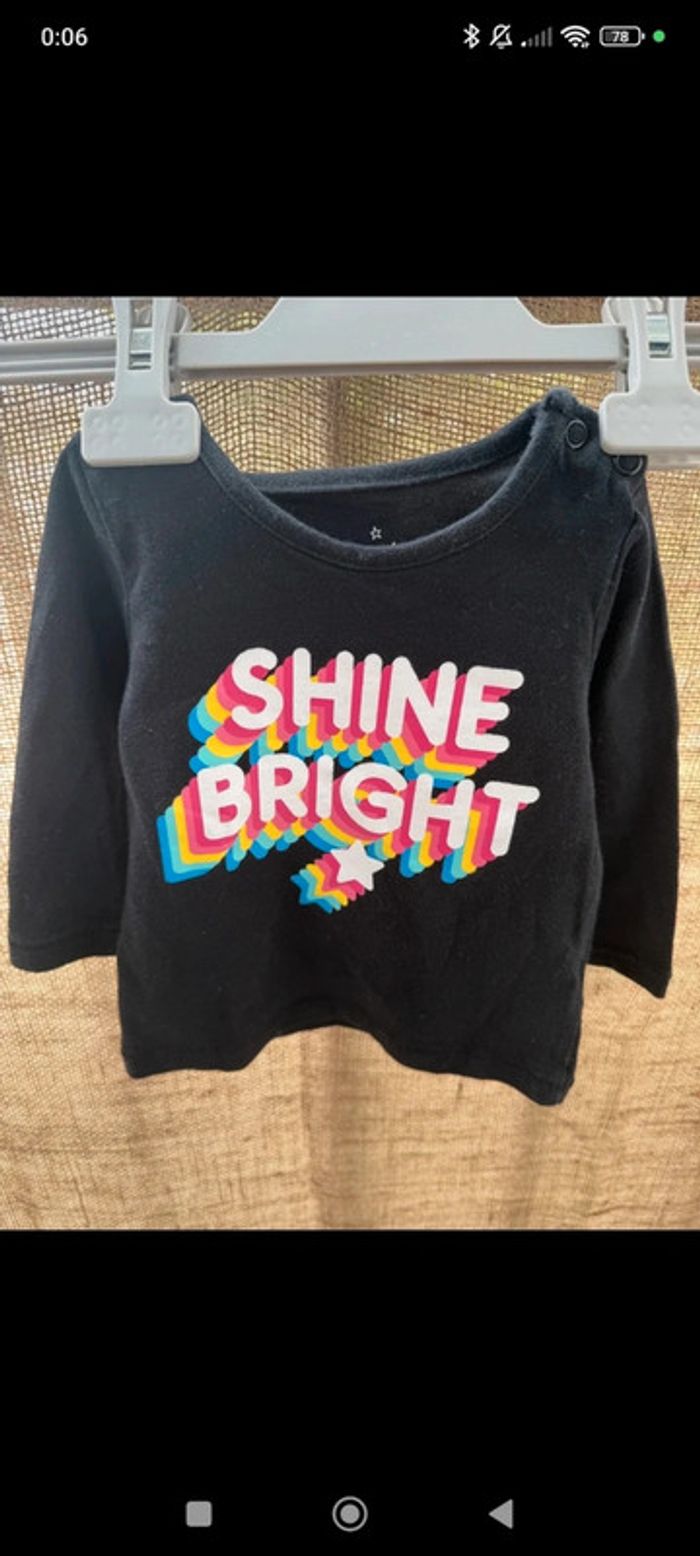 T-shirt manches longues / pull léger 3-6 mois 🖤 - photo numéro 2