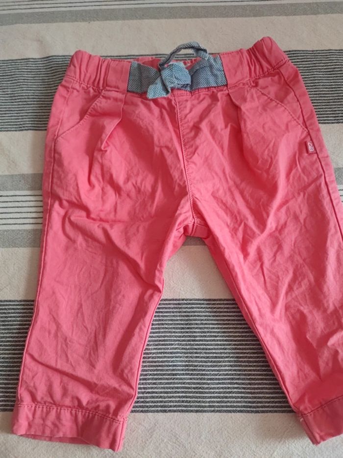 Pantalon taille 12 mois
