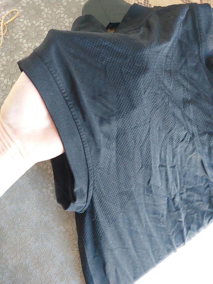 Debardeur sport noir - photo numéro 5