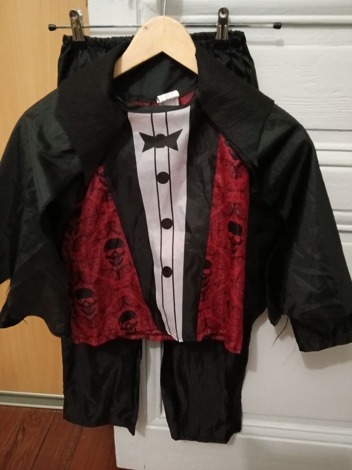 Déguisement Auchan noir et multicolore